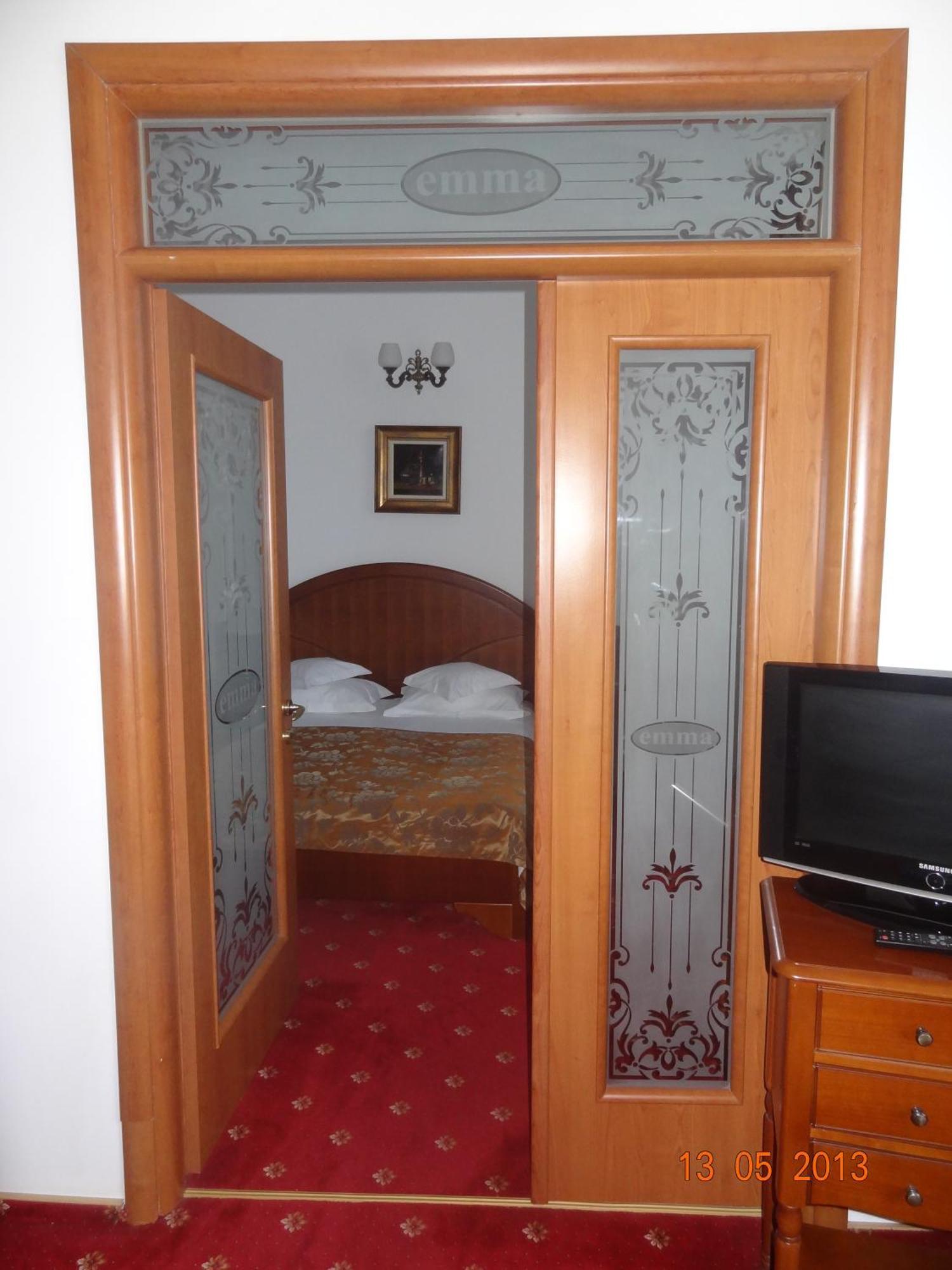 Hotel Emma West Craiova Kamer foto